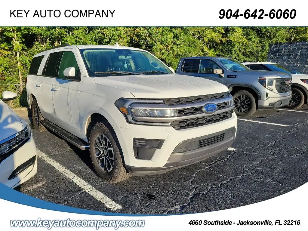 2022 Ford Expedition MAX XLT — photo 1 of 4