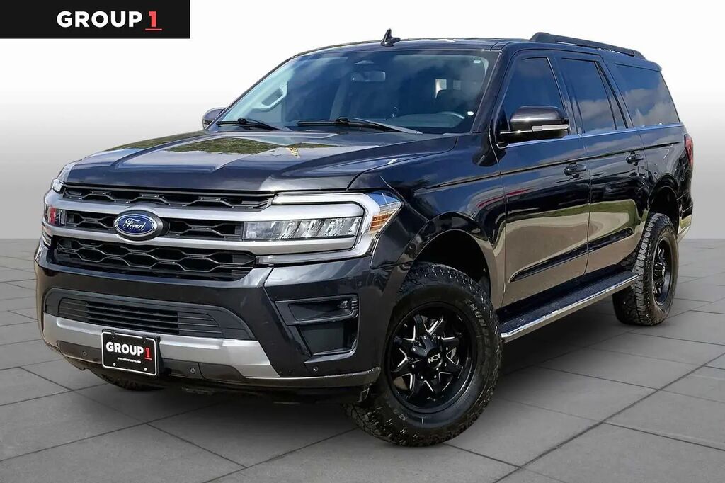 2022 Ford Expedition MAX XLT — photo 1 of 12