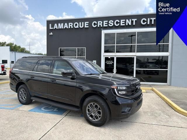 2025 Ford Expedition MAX Active — photo 1 of 10