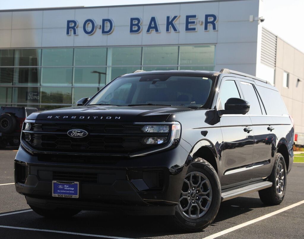 2025 Ford Expedition MAX Active — photo 1 of 14