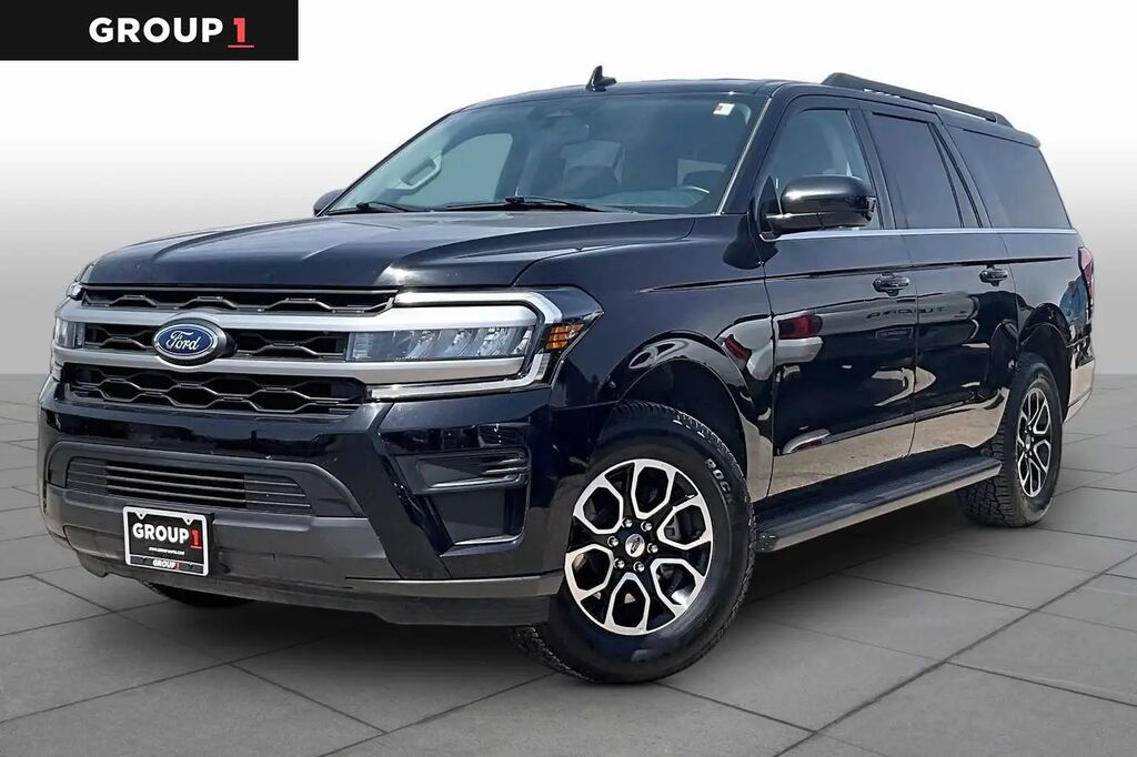 2024 Ford Expedition MAX XLT — photo 1 of 1