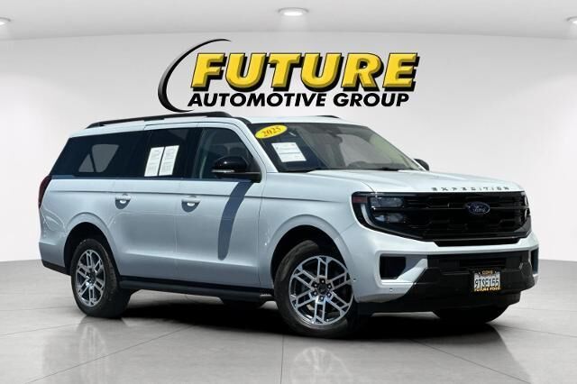 2025 Ford Expedition MAX Active — photo 1 of 26