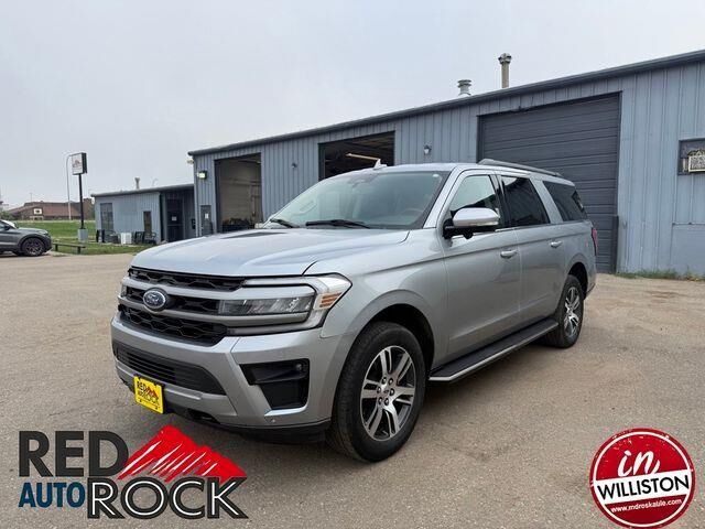 2023 Ford Expedition MAX XLT — photo 1 of 13