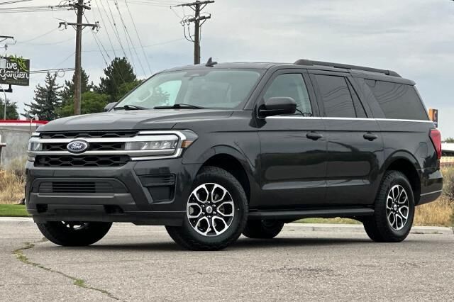 2023 Ford Expedition MAX XLT — photo 1 of 52