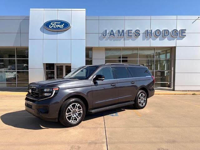 2025 Ford Expedition MAX Active — photo 1 of 39
