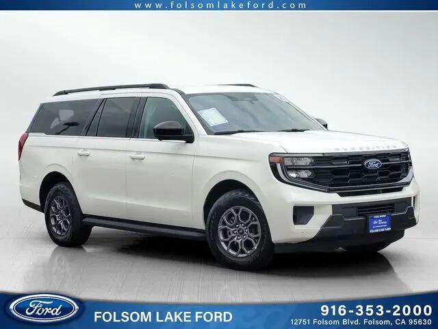 2025 Ford Expedition MAX Active — photo 1 of 13