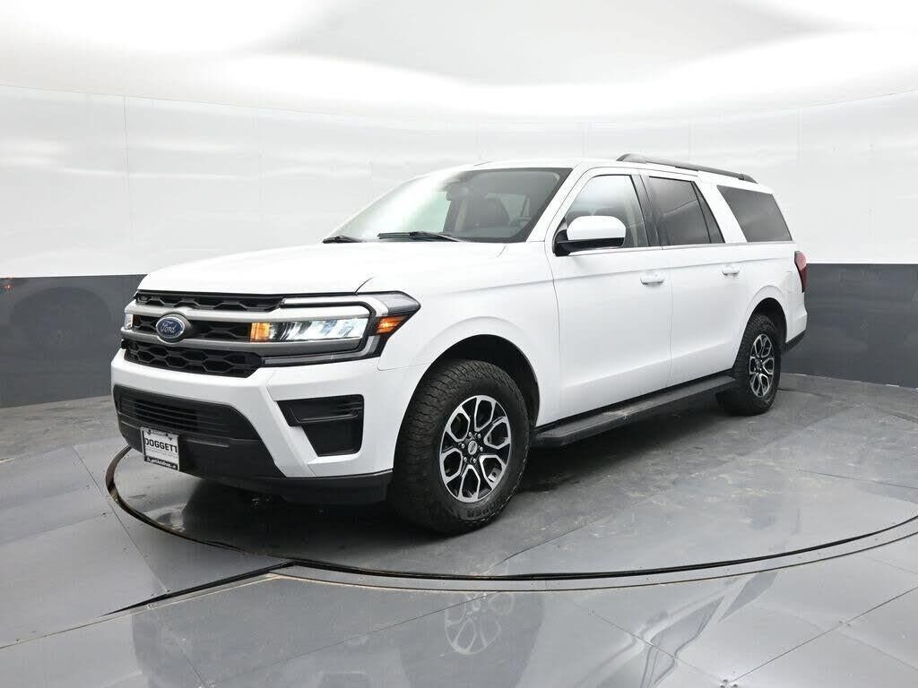 2024 Ford Expedition MAX XLT — photo 1 of 1