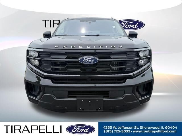 2025 Ford Expedition MAX Active — photo 1 of 7