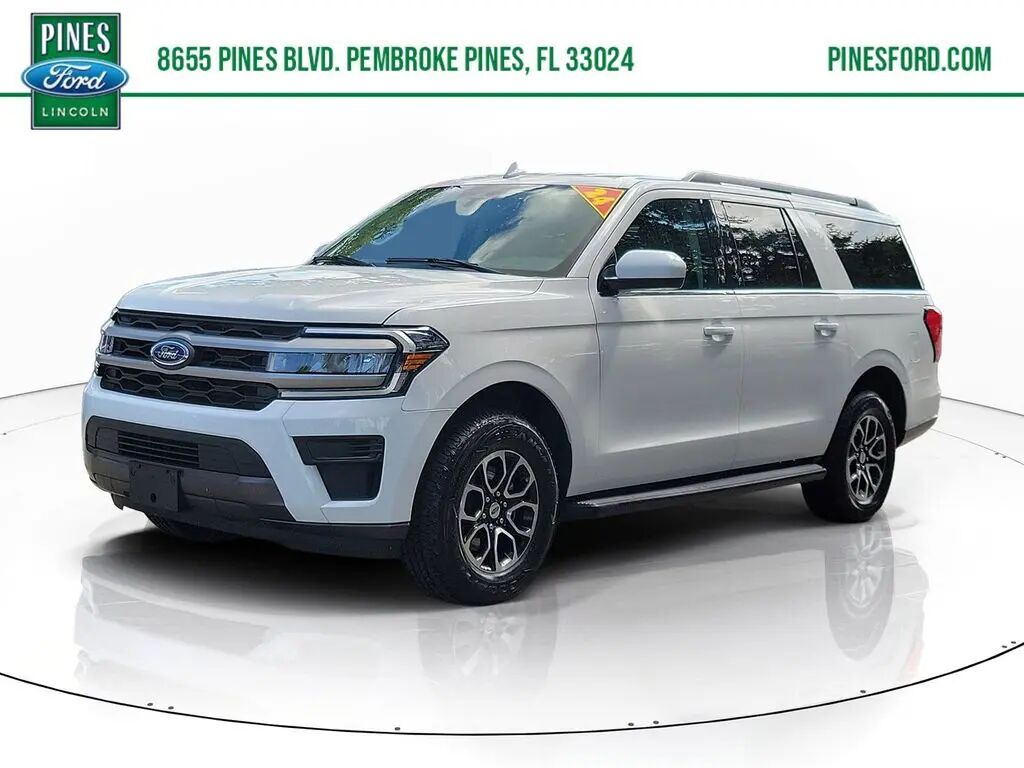 2024 Ford Expedition MAX XLT — photo 1 of 13