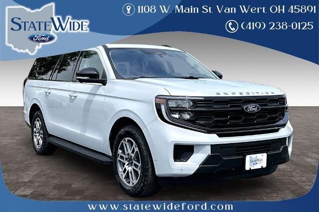 2025 Ford Expedition MAX Active — photo 1 of 13