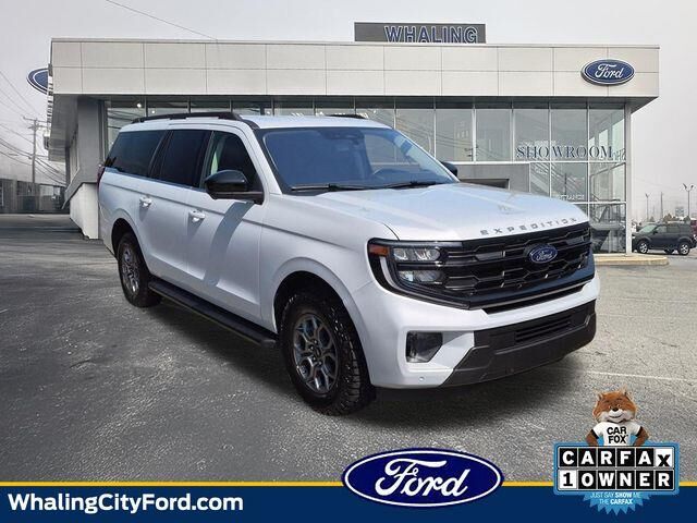 2025 Ford Expedition MAX Active — photo 1 of 13