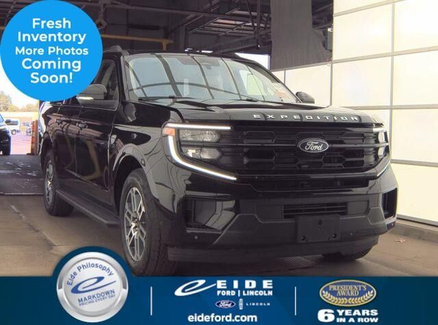 2025 Ford Expedition MAX Active — photo 1 of 37