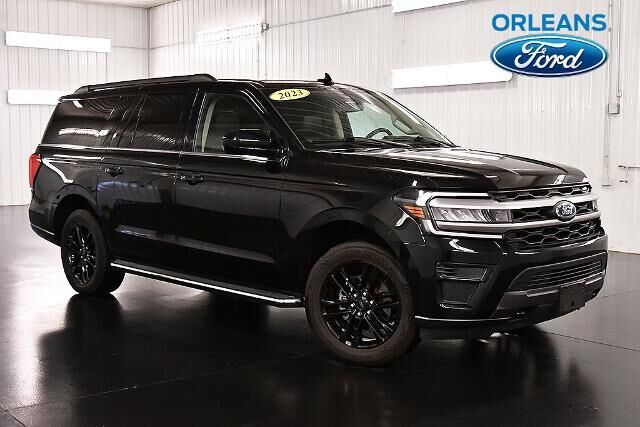 2023 Ford Expedition MAX XLT — photo 1 of 26