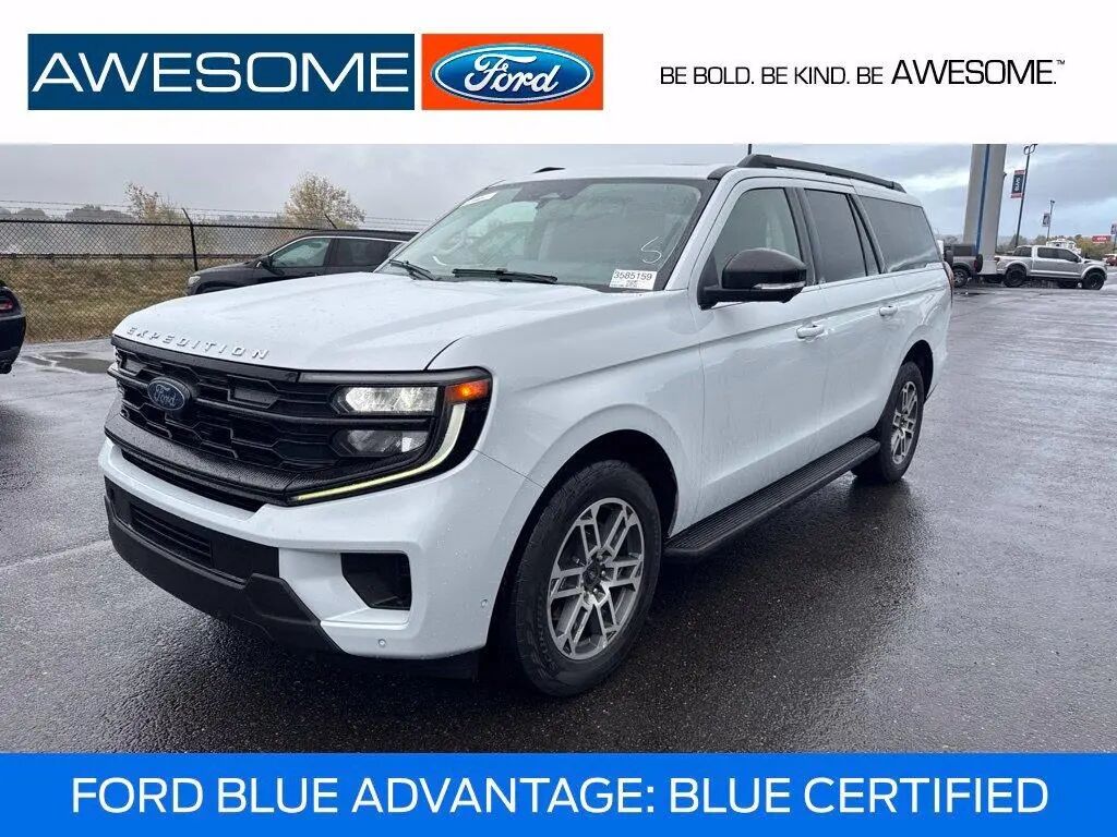 2025 Ford Expedition MAX Active — photo 1 of 11