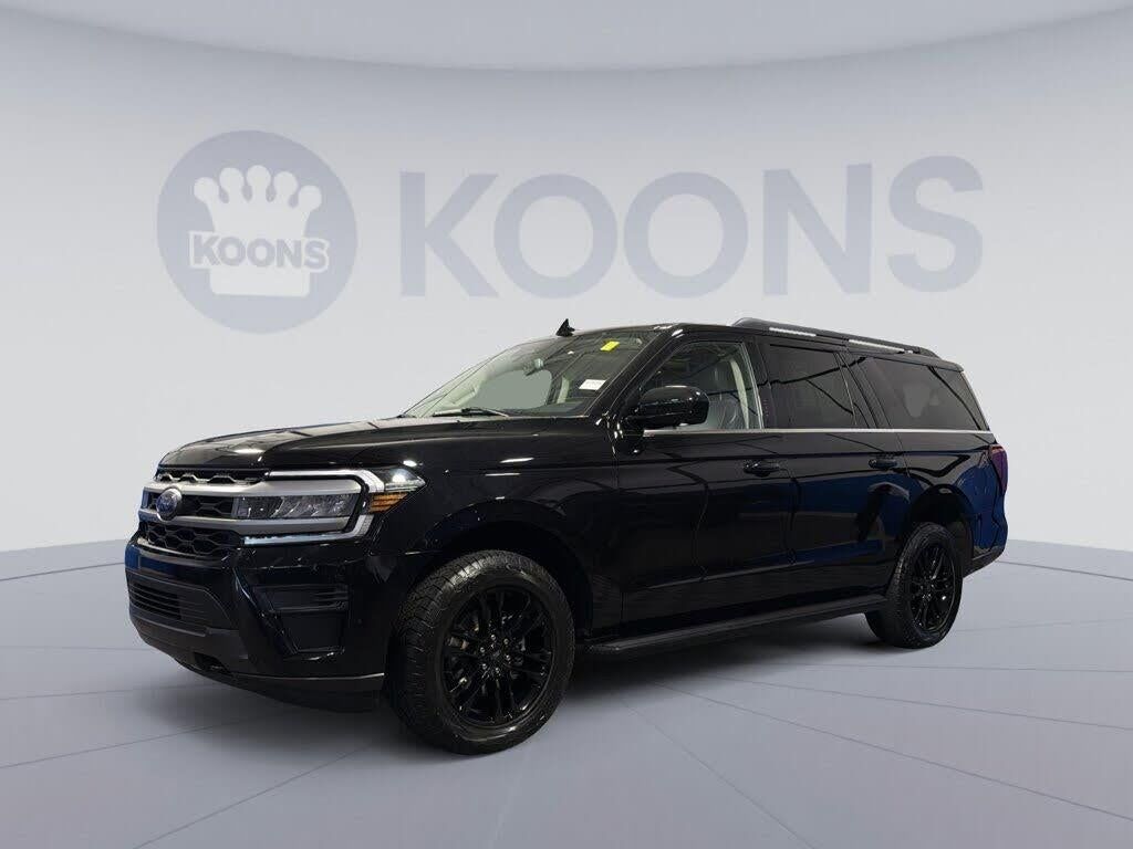 2024 Ford Expedition MAX XLT — photo 1 of 14