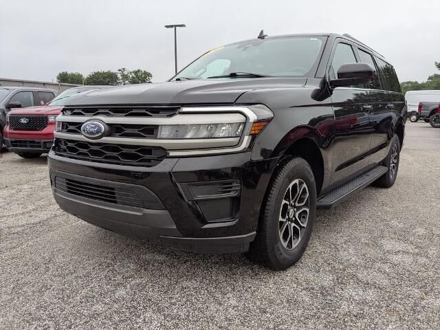 2024 Ford Expedition MAX XLT — photo 1 of 13
