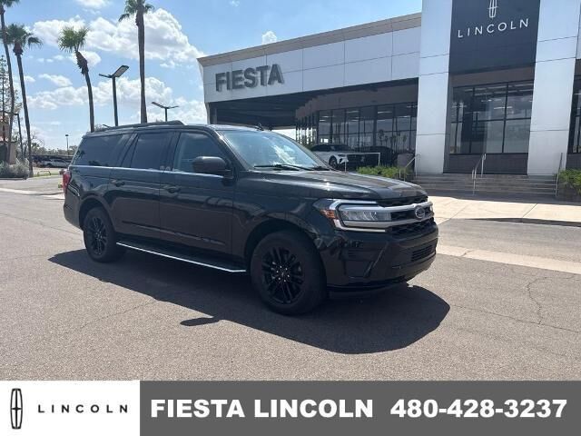 2022 Ford Expedition MAX XLT — photo 1 of 13