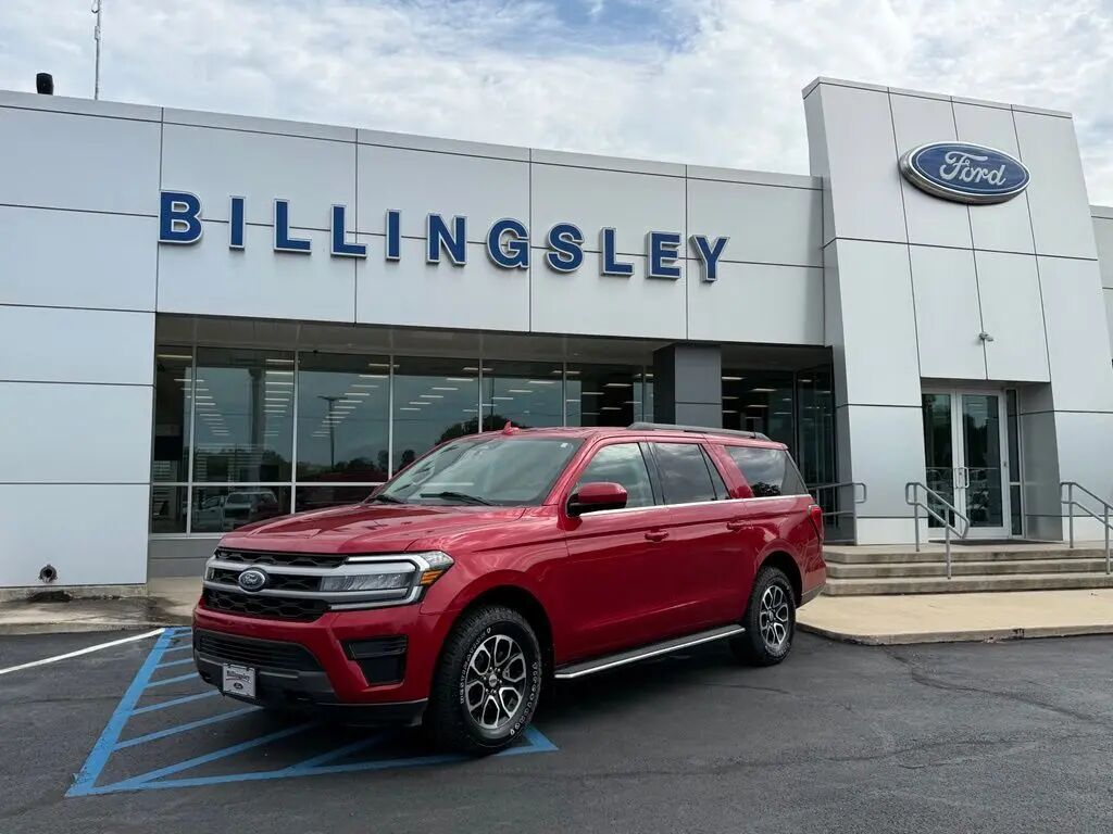 2022 Ford Expedition MAX XLT — photo 1 of 16