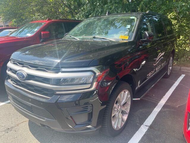 2022 Ford Expedition MAX XLT — photo 1 of 26