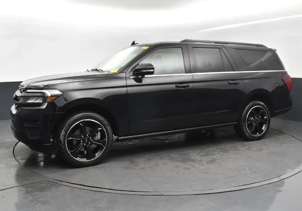 2024 Ford Expedition MAX Limited — photo 1 of 13