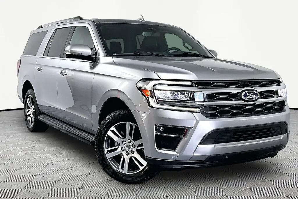 2024 Ford Expedition MAX Limited — photo 1 of 5