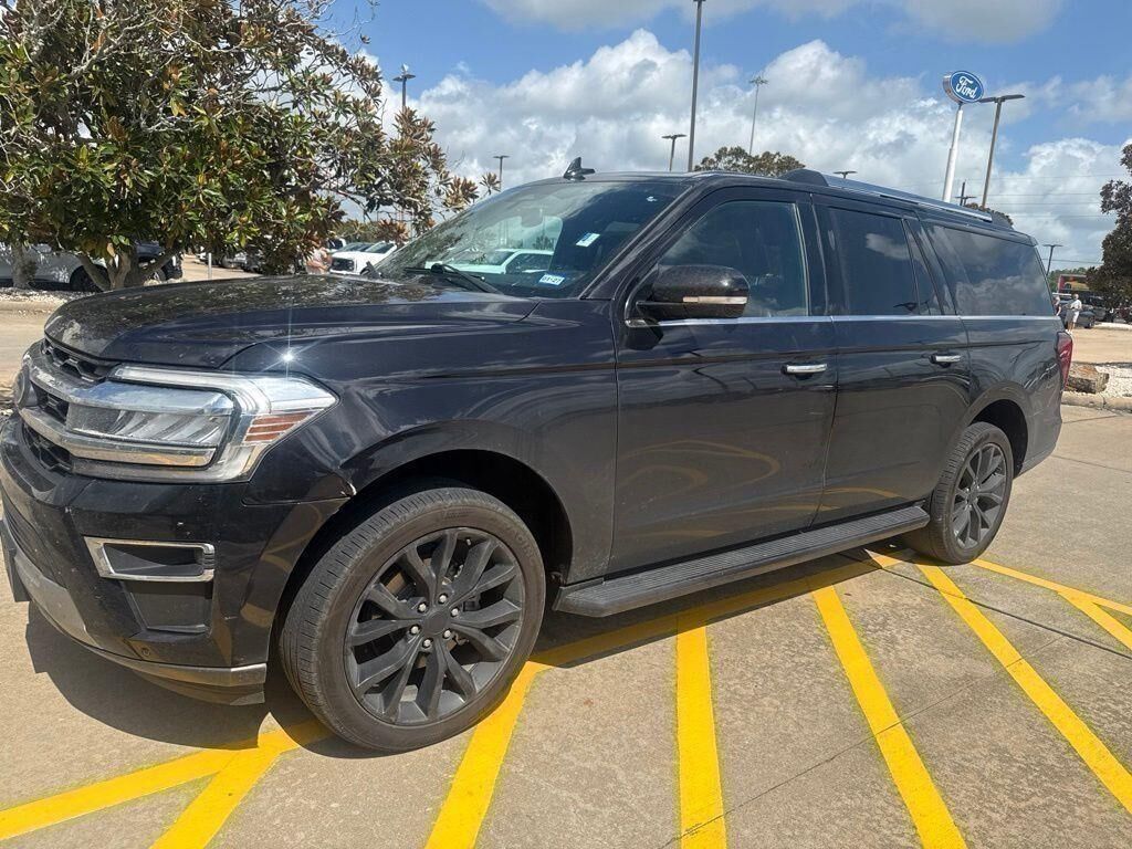 2024 Ford Expedition MAX Limited — photo 1 of 2