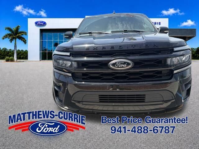 2022 Ford Expedition MAX Limited — photo 1 of 44