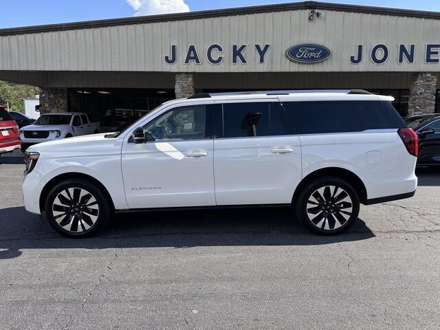 2025 Ford Expedition MAX Platinum — photo 1 of 26