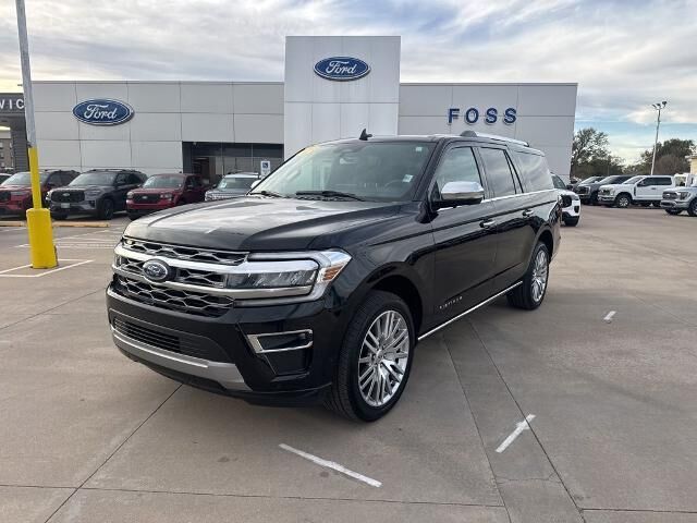 2024 Ford Expedition MAX Platinum — photo 1 of 13