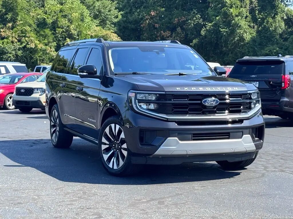 2025 Ford Expedition MAX Platinum — photo 1 of 13