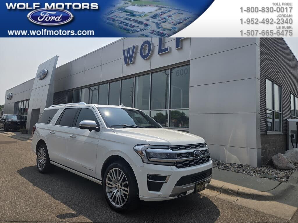 2023 Ford Expedition MAX Platinum — photo 1 of 1