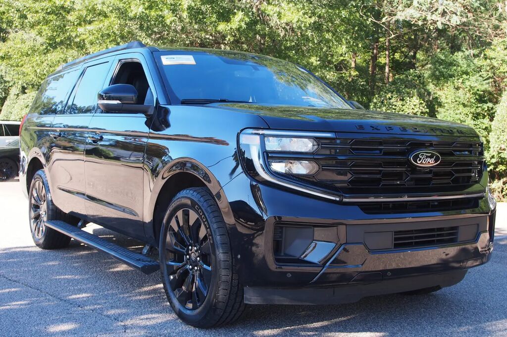 2025 Ford Expedition MAX Platinum — photo 1 of 13