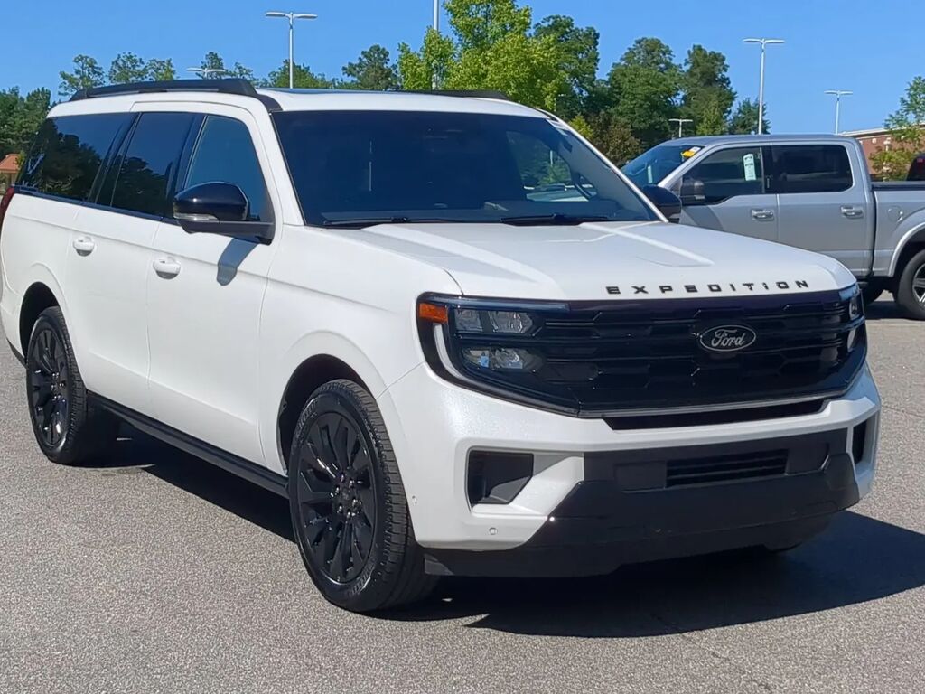 2025 Ford Expedition MAX Platinum — photo 1 of 9