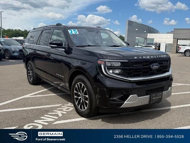 2025 Ford Expedition MAX Platinum — photo 1 of 13