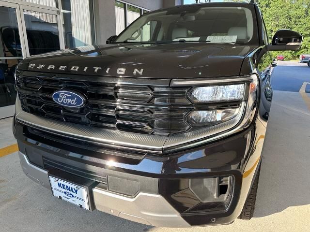 2025 Ford Expedition MAX Platinum — photo 1 of 13