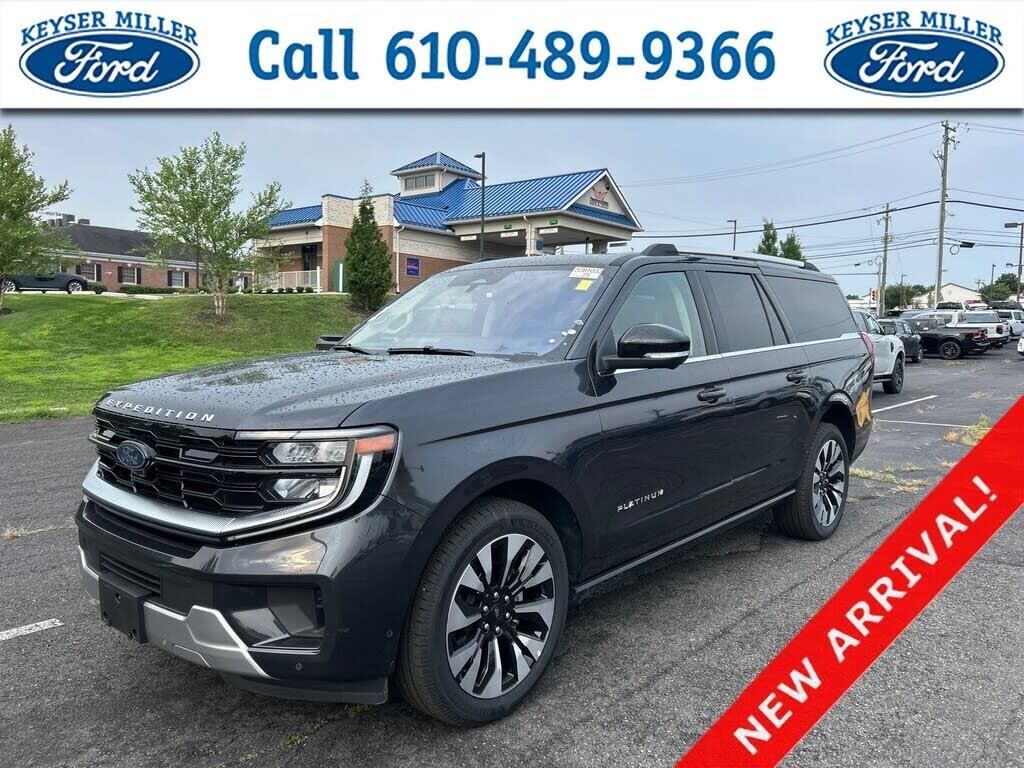 2025 Ford Expedition MAX Platinum — photo 1 of 2