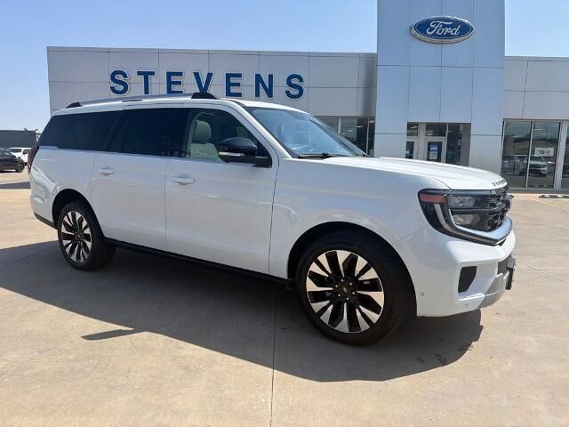 2025 Ford Expedition MAX Platinum — photo 1 of 13