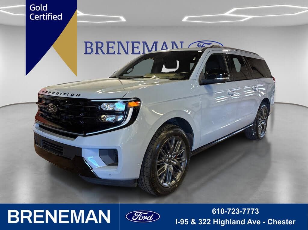 2025 Ford Expedition MAX Platinum — photo 1 of 1