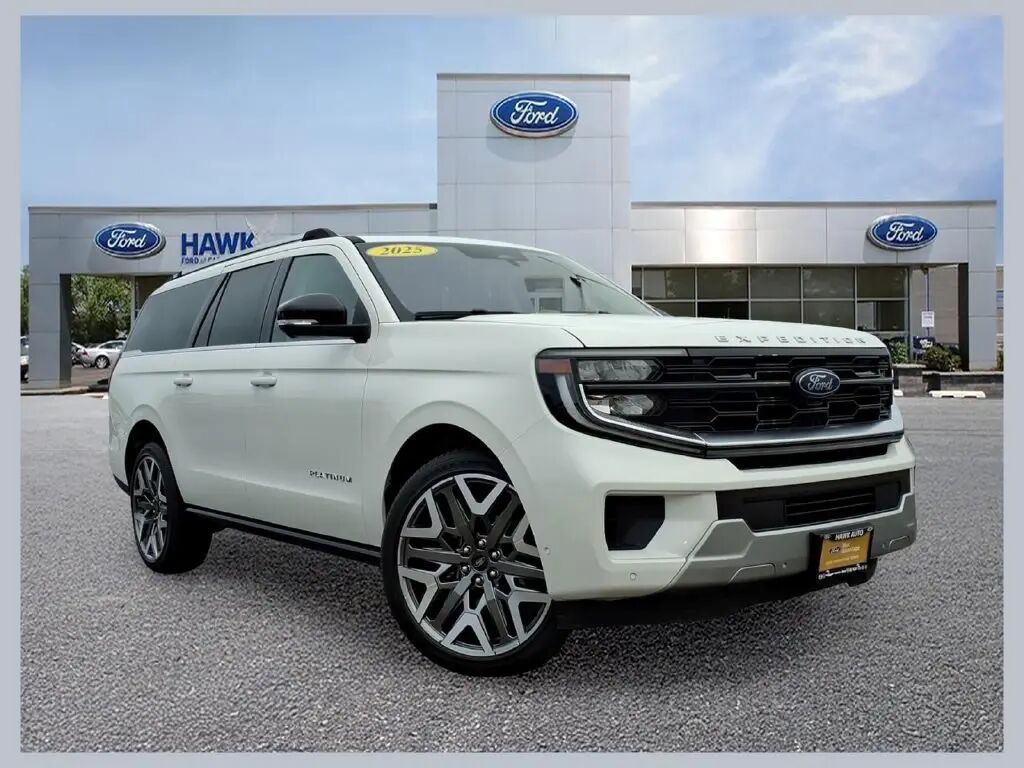 2025 Ford Expedition MAX Platinum — photo 1 of 13