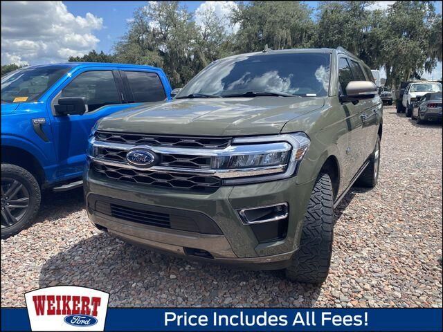 2024 Ford Expedition MAX King Ranch — photo 1 of 10