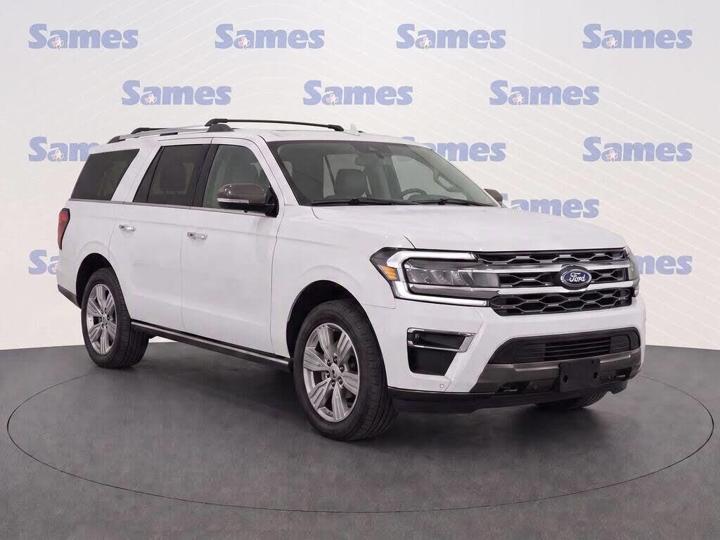 2024 Ford Expedition MAX King Ranch — photo 1 of 1