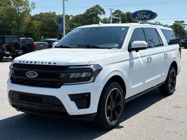 2024 Ford Expedition MAX Limited — photo 1 of 39