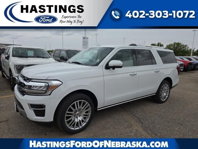 2023 Ford Expedition MAX Limited — photo 1 of 13