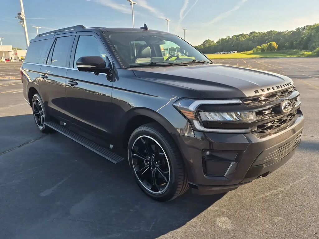 2024 Ford Expedition MAX Limited — photo 1 of 1