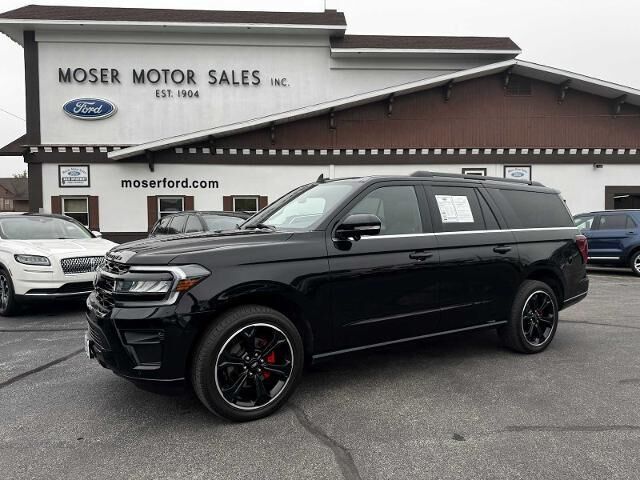 2023 Ford Expedition MAX Limited — photo 1 of 12