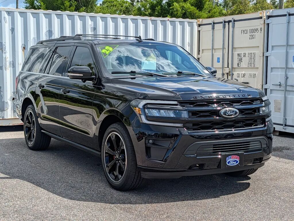 2023 Ford Expedition MAX Limited — photo 1 of 39