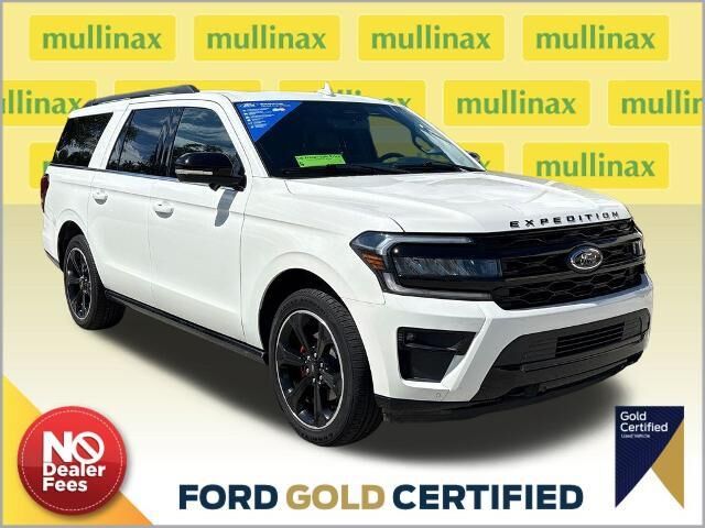 2023 Ford Expedition MAX Limited — photo 1 of 26