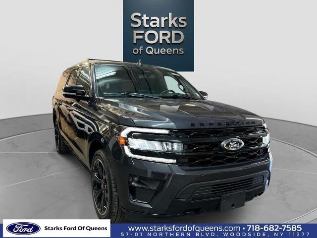 2023 Ford Expedition MAX Limited — photo 1 of 12