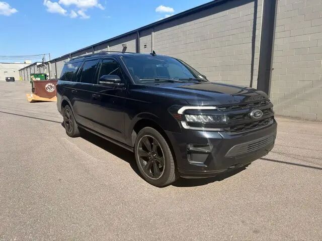2023 Ford Expedition MAX Limited — photo 1 of 11