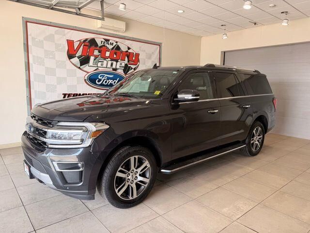 2022 Ford Expedition MAX Limited — photo 1 of 13